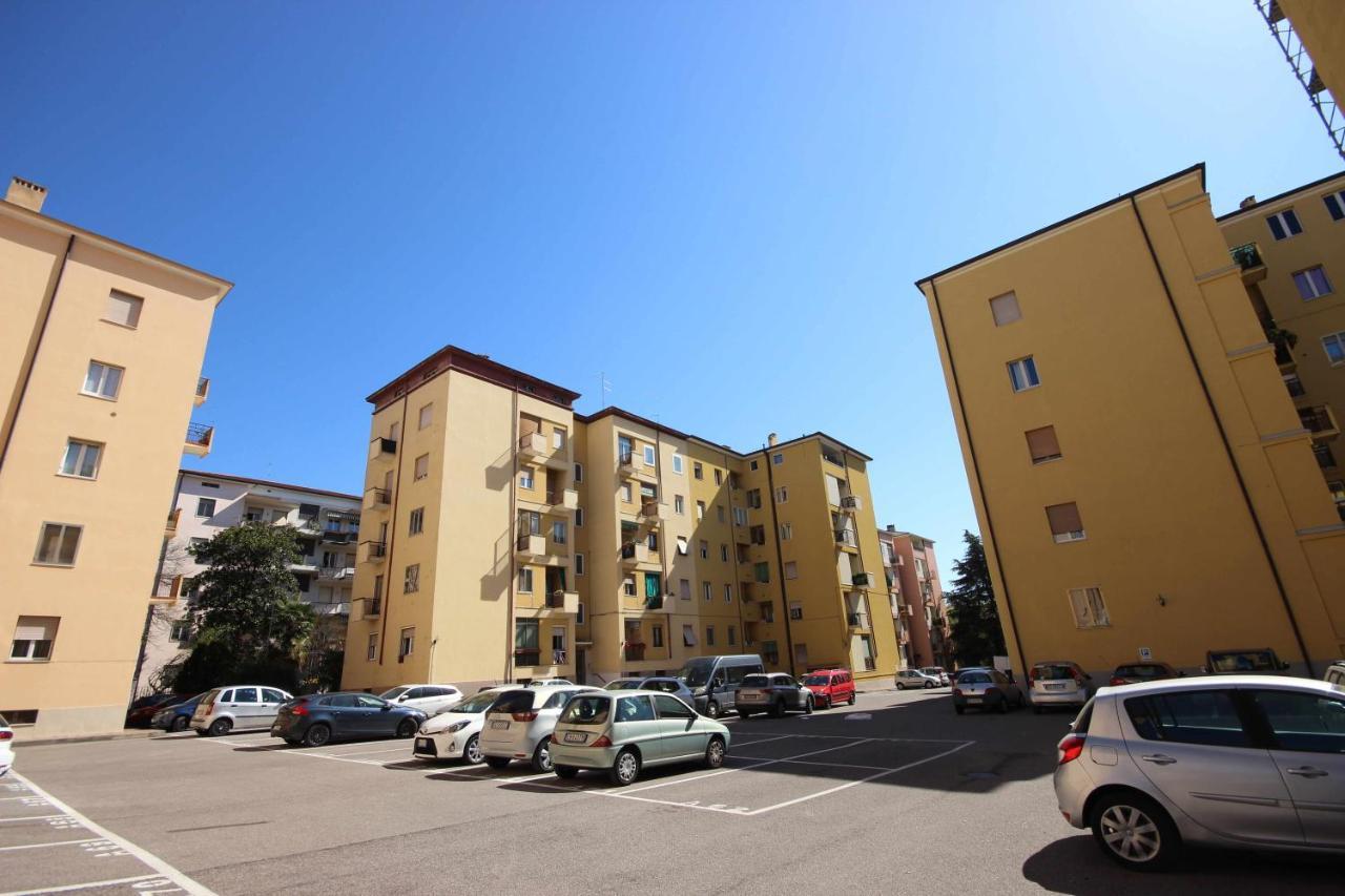 Case Vr Holiday Attico Di Lino Verona Exterior photo