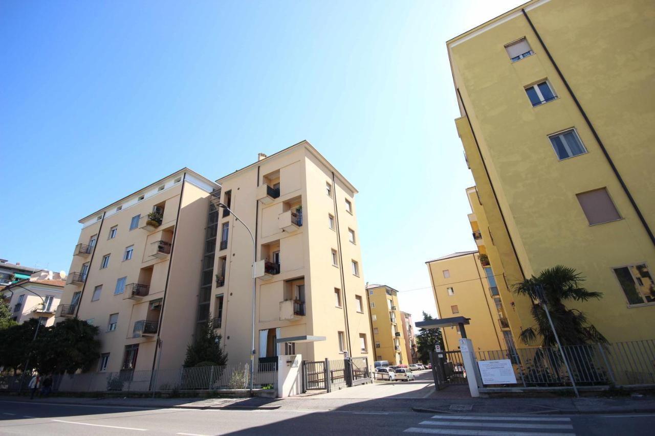 Case Vr Holiday Attico Di Lino Verona Exterior photo